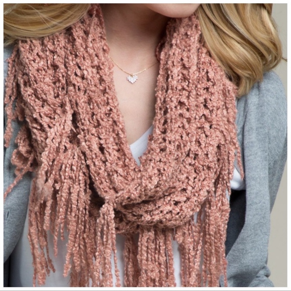 MUAVE | Boho fringe chenille scarves